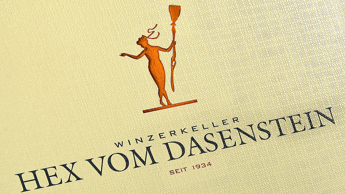 Präsentkarton in Perlmutt mit Logoprägung