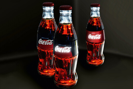 Coca-Cola Flaschen mit leuchtendem Etikett